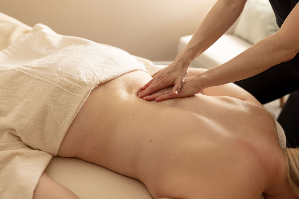 Deep tissue massage Karachi